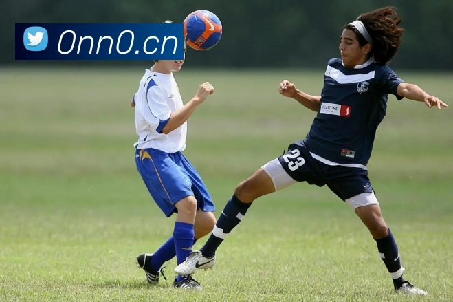 琼中女足抖音号记录校园女足成长故事 展现青训成果与励志赛场瞬间